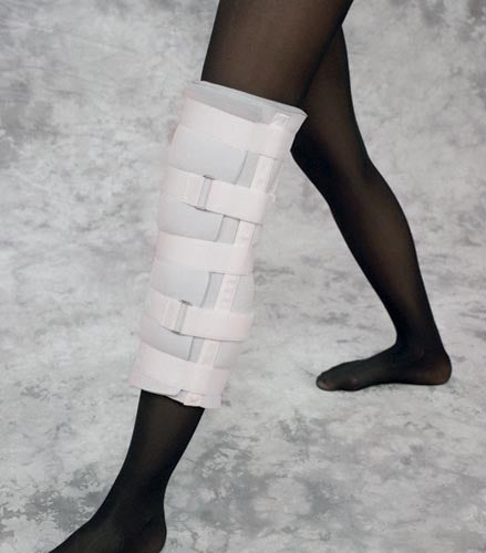 Knee Unifoam Universal Knee Immobilizer 20 for Stability