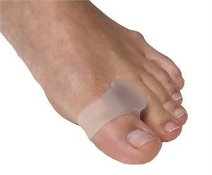 GelSmart Toe Spreader With Stay Put Loop Large Pack Of 4