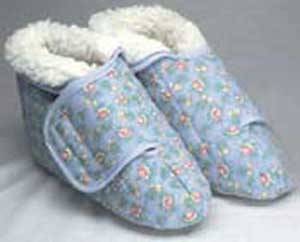 Sherpa Fleece Slippers Female Medium 7-8 - QG Med